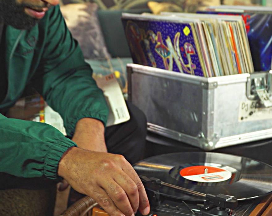 Arte Tracks Plattenkiste 