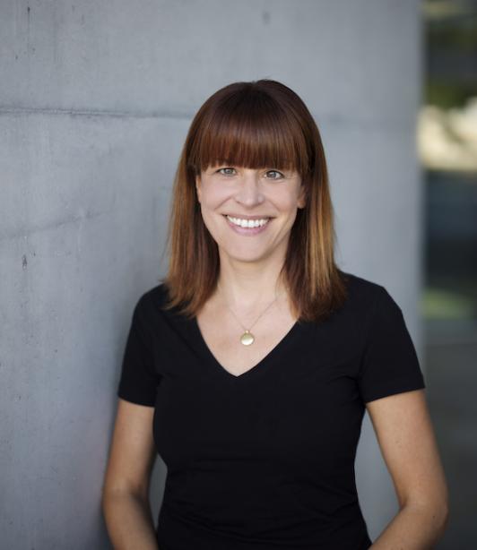 Portrait Julia Reuschenbach Portrait Julia Reuschenbach