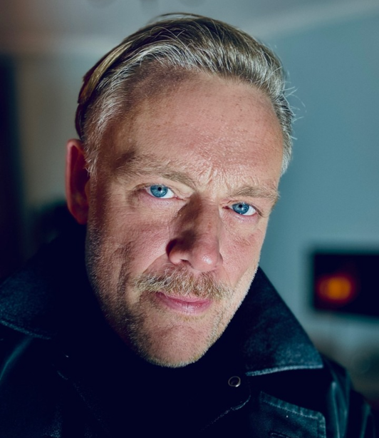 Portrait Andrew Melchior