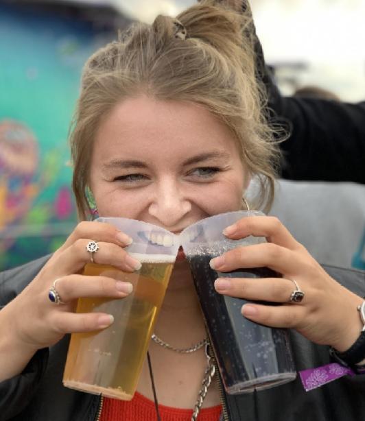 Portrait Isabel Roudsarabi Portrait Isabel Roudsarabi