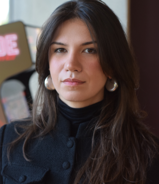 Portrait Idil Galip