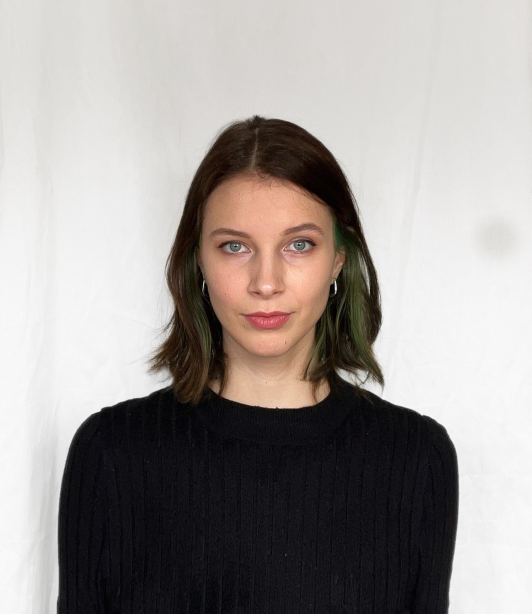 Lara Lipponer Lara Lipponer