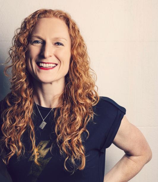 Nikki McNeill © @Global Publicity