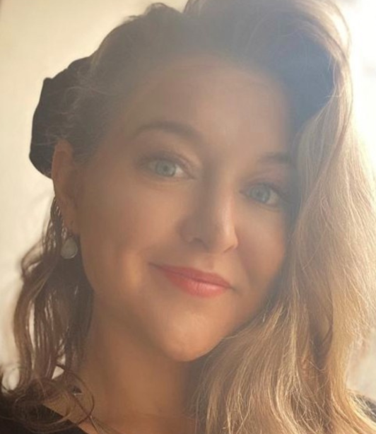 Sarah Jane Nicholson ©SJN