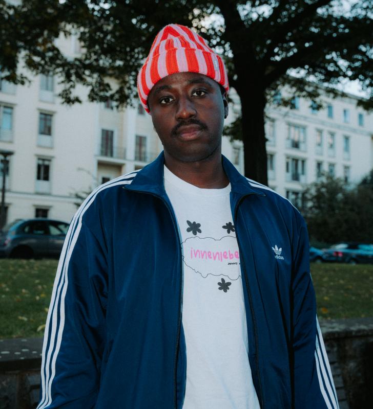 Portrait Jonny Mahoro