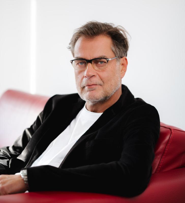 Portrait Carsten Stricker