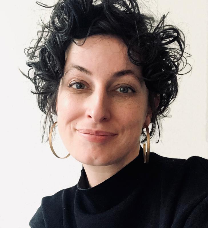 Portrait Siri Keil