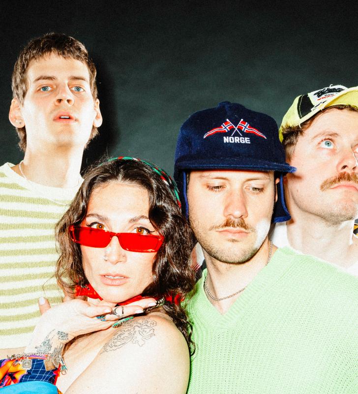 SALOMEA Porträt von Salomea Header Quer