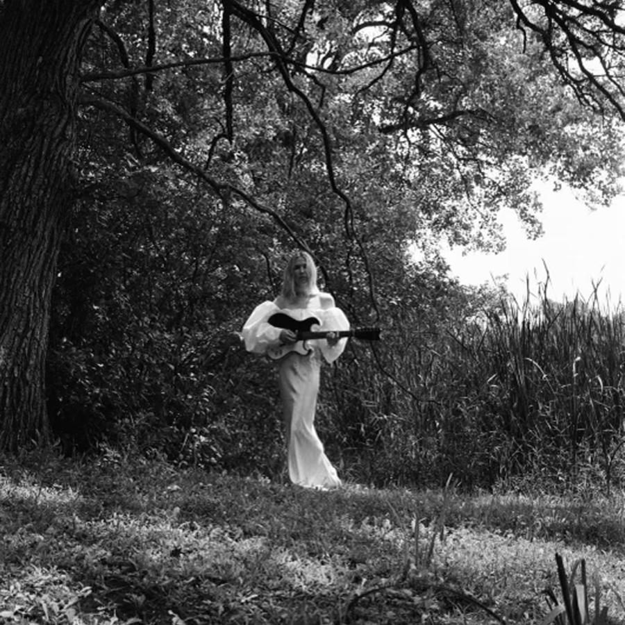 Portrait Natalie Bergman