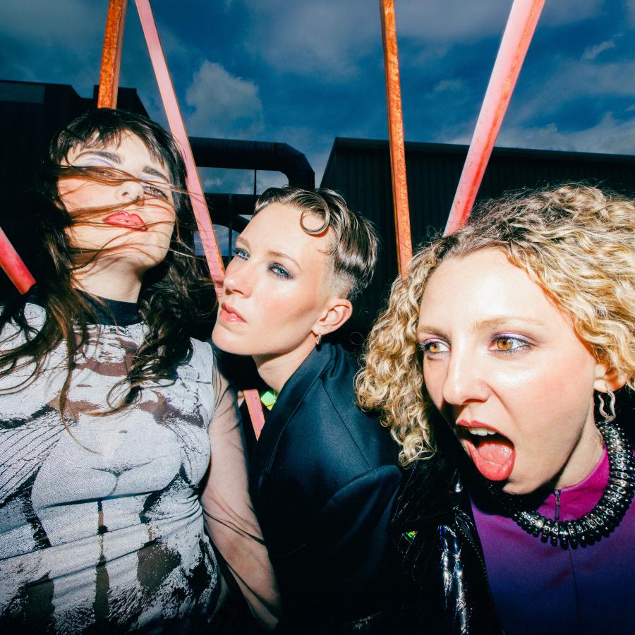 Portrait Dream Nails