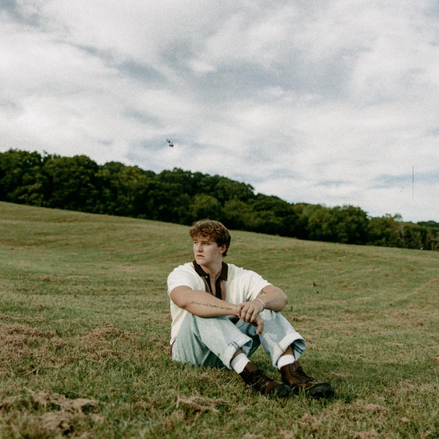 Portrait Caleb Hearn