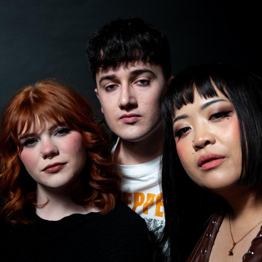 Portrait Pistol Daisys Portrait Pistol Daisys