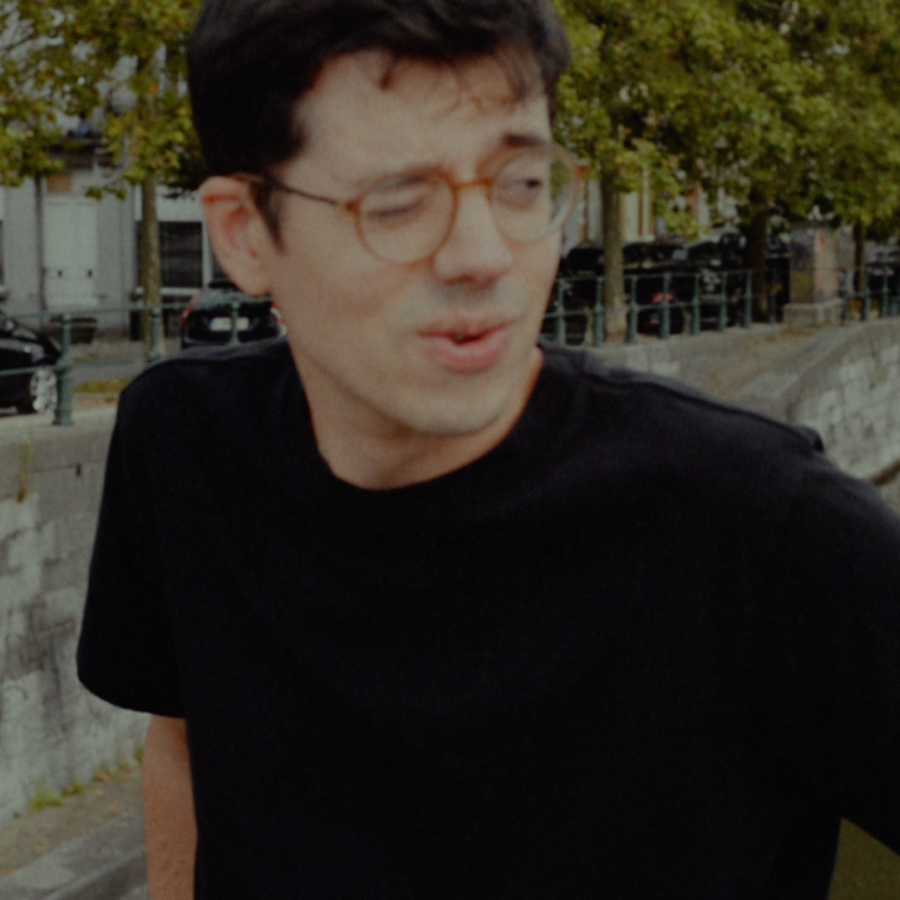 Dressed Like Boys © Alexander Deprez