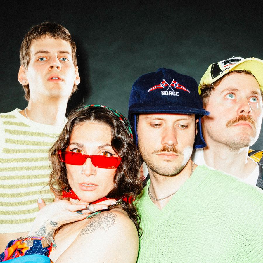 Porträt von Salomea Header Quer