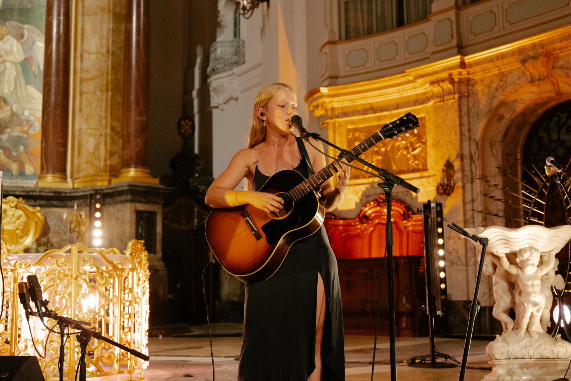 Portrait Alice Pheobe Lou