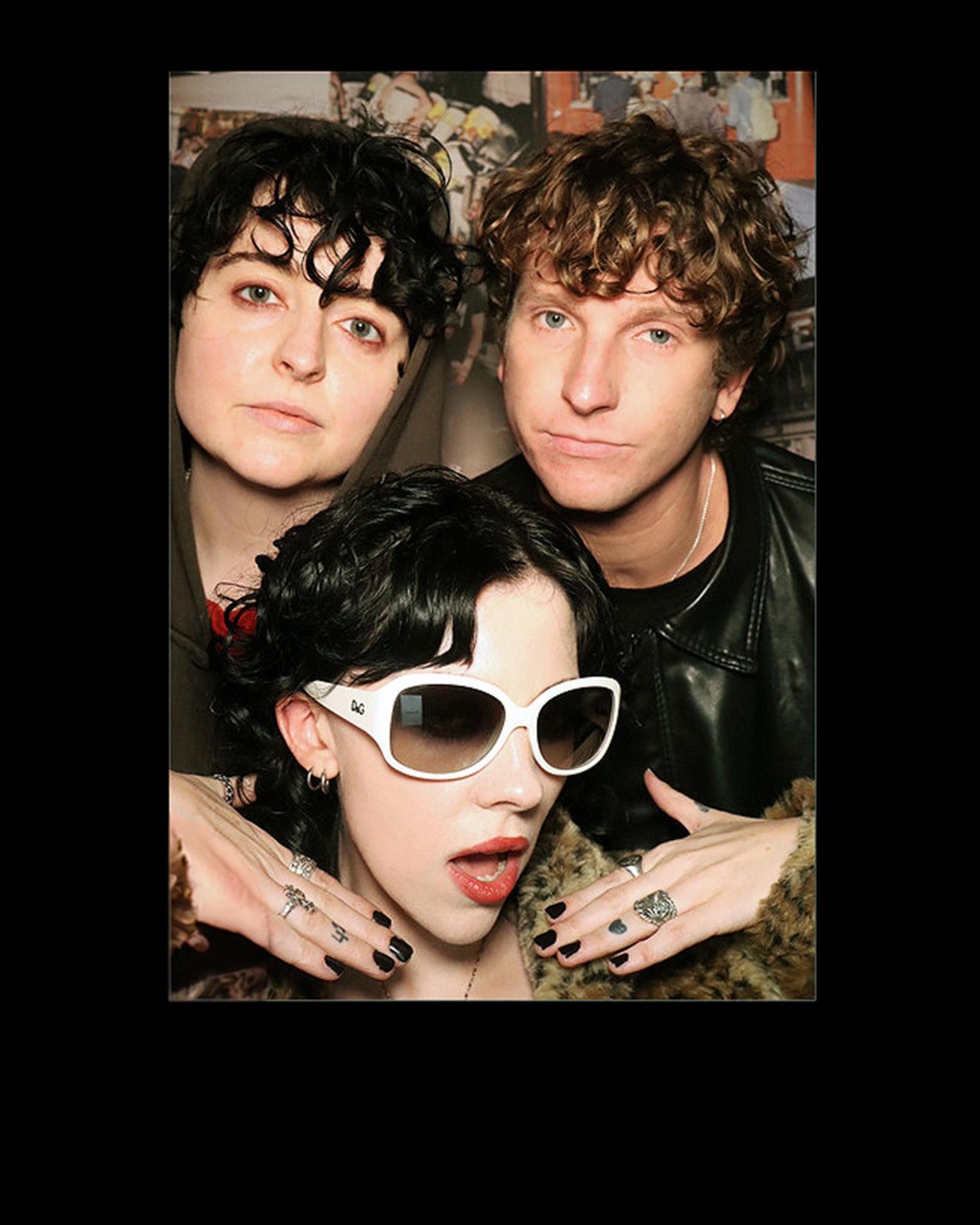 Pale Waves