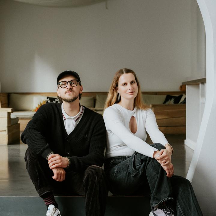Portrait vonLina Burghausen & Alex Barbian