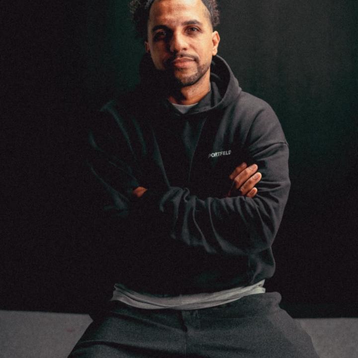 Portrait Simon Tellz
