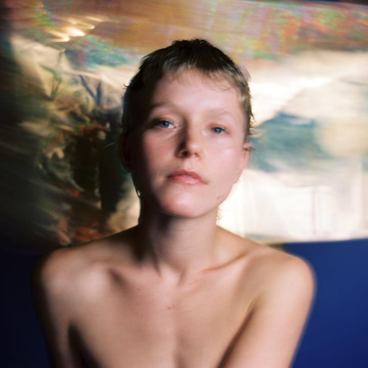 Porträt Alice Phoebe Lou